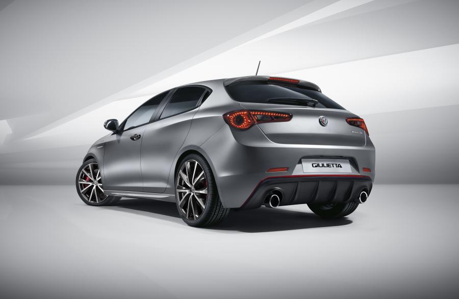  Alfa Romeo Giulietta Veloce (940) 2016 года  (WW) (фото 12 из 27)